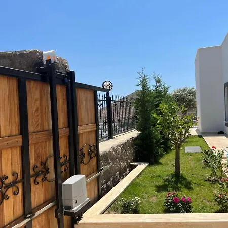 Βίλα House Within 5 Min Walk To Beach In Akyarlar Karabag