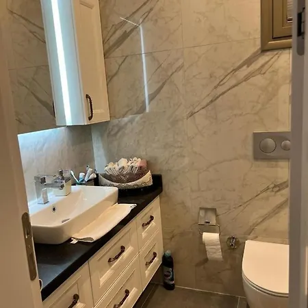 House Within 5 Min Walk To Beach In Akyarlar فيلة