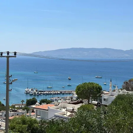 House Within 5 Min Walk To Beach In Akyarlar فيلة Karabag